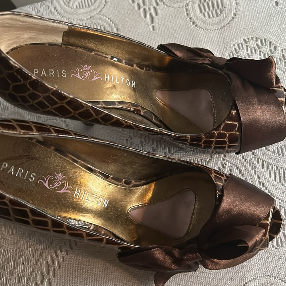Paris Hilton high heels woman’s Shoes Size 9. - Picture 4 of 7